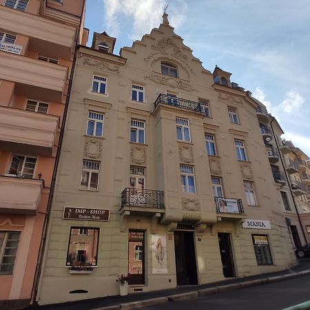 Apartman 63M2 S Balkonem V Lazenskem Centru Karlovy Vary Dış mekan fotoğraf