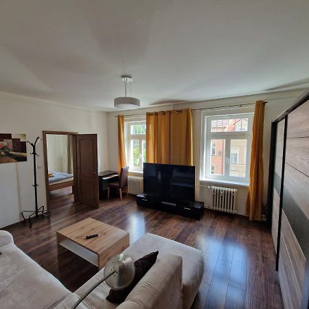 Apartman 63M2 S Balkonem V Lazenskem Centru Karlovy Vary Dış mekan fotoğraf